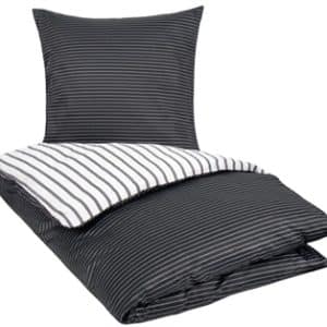 Stribet sengetøj 140x220 cm - Narrow lines black - Sort sengetøj - Vendbar design - By Night